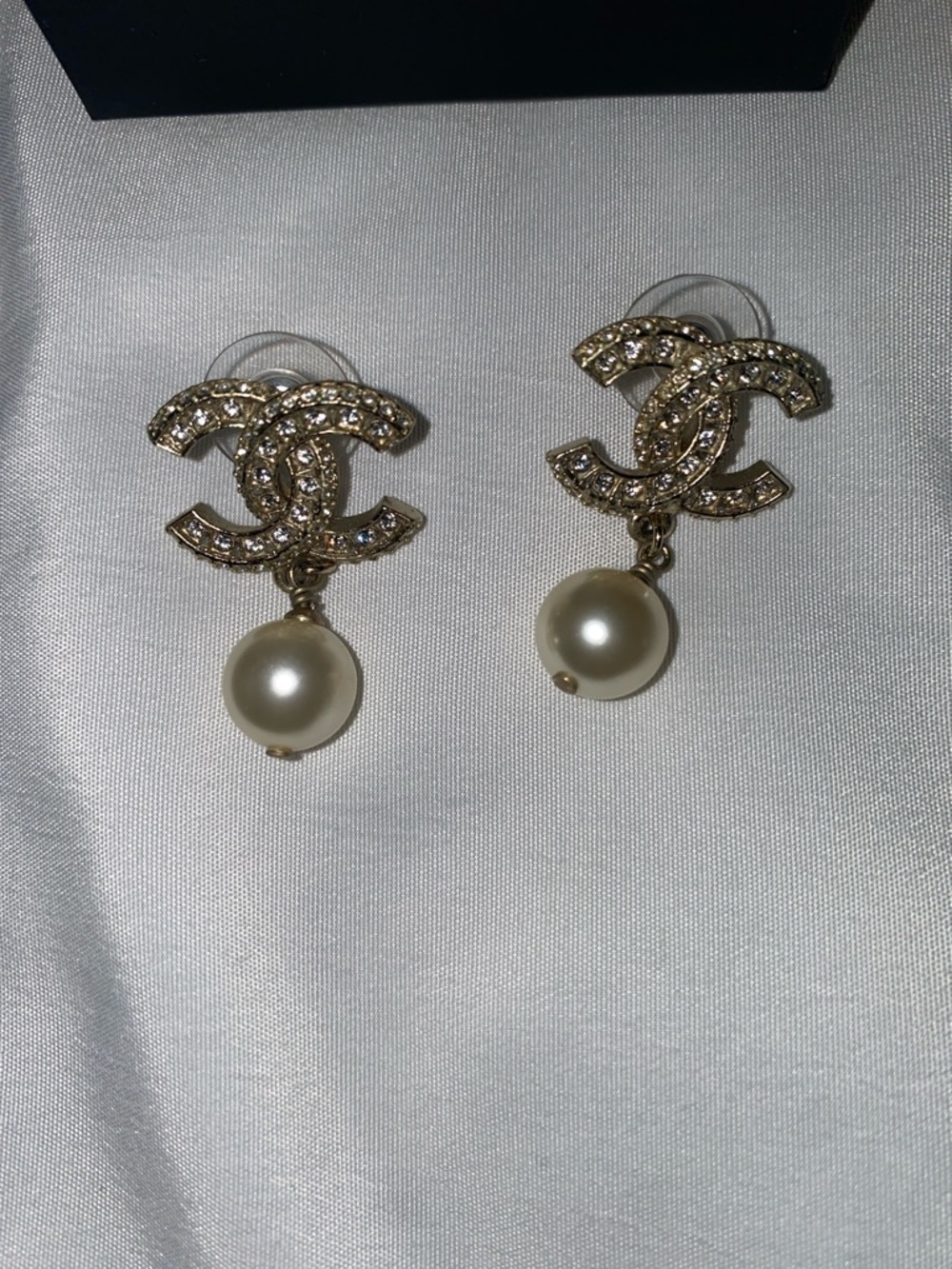 CHANEL Gold Crystal CC Logo Drop Earrings with Pearl